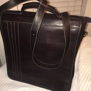 💃💥Sale💥EKA Brown Messenger Bag